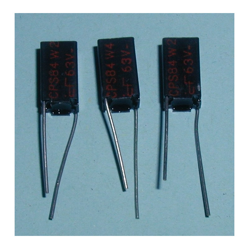 3 x capacités 536 pf / 63 V