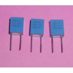 3 x capacités 680 nf / 63 V